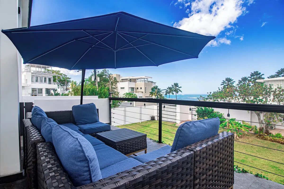 Grand Room, 1 King Bed, Ocean View - private terrace with ocean view