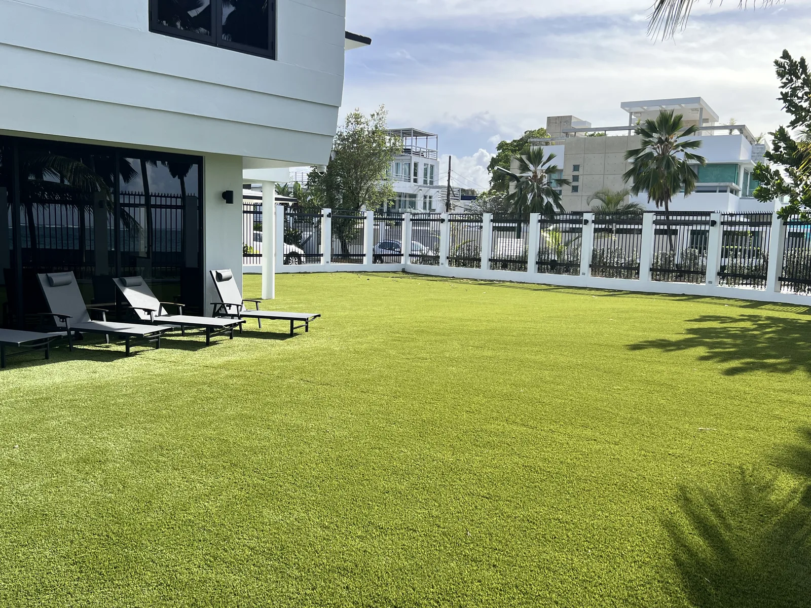 The oceanfront lawn