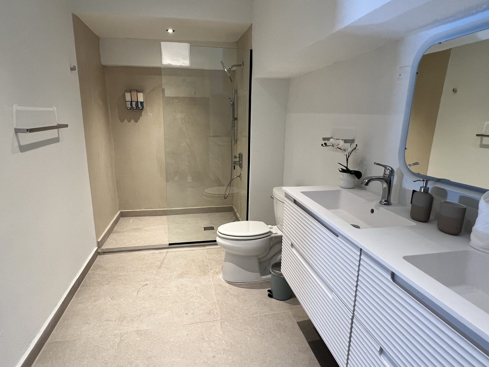 Casita Suite - bathroom
