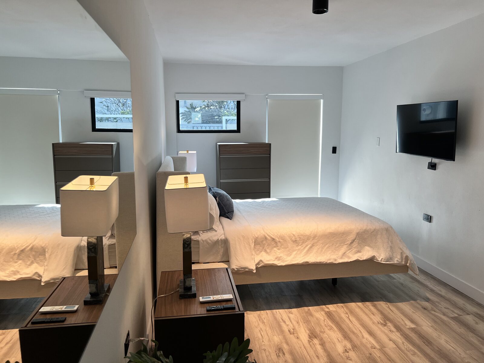 Garden Queen Room - bedroom