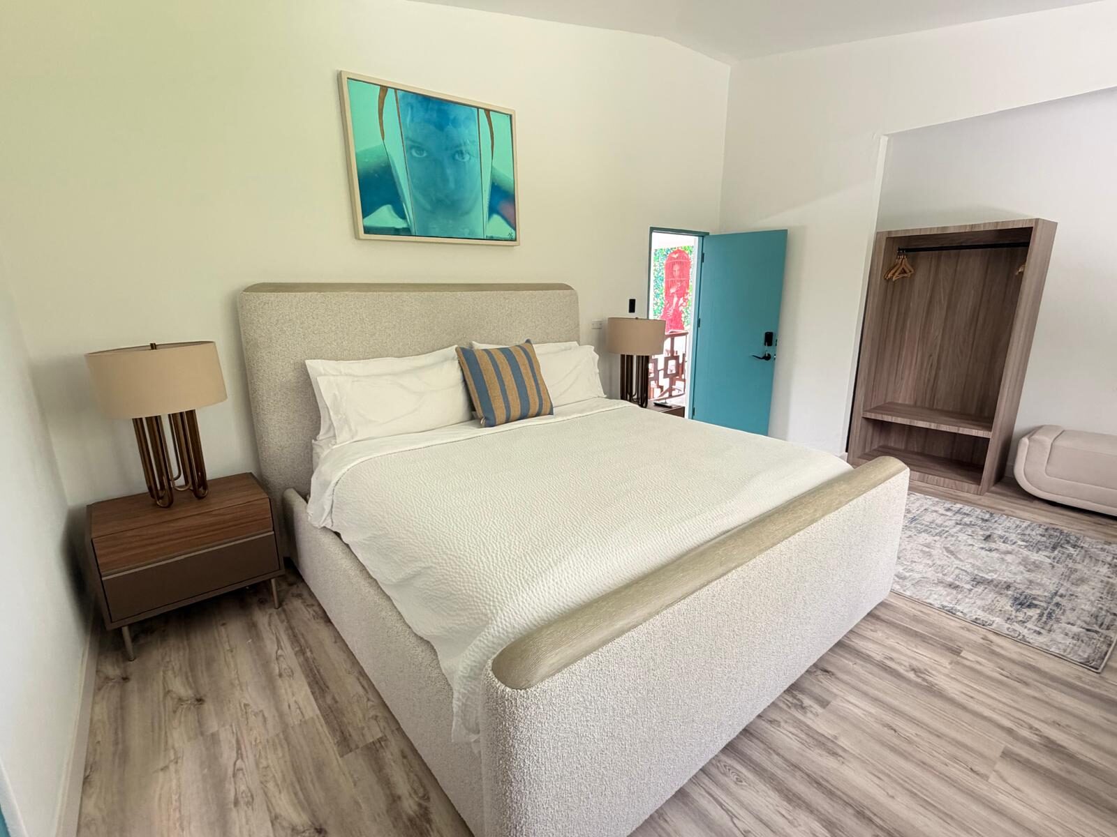 Garden King Room - bedroom