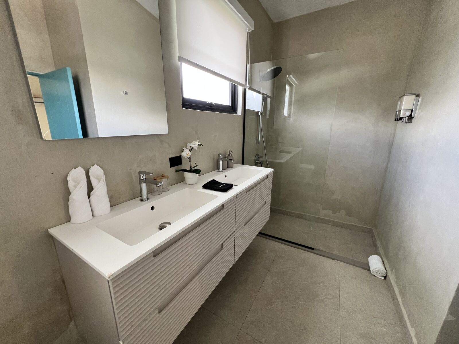 Grand Ocean View Suite - bathroom