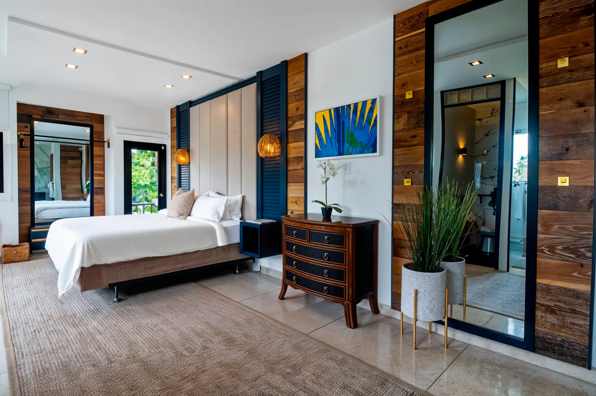 Guest suite at Villa Azure Hotel